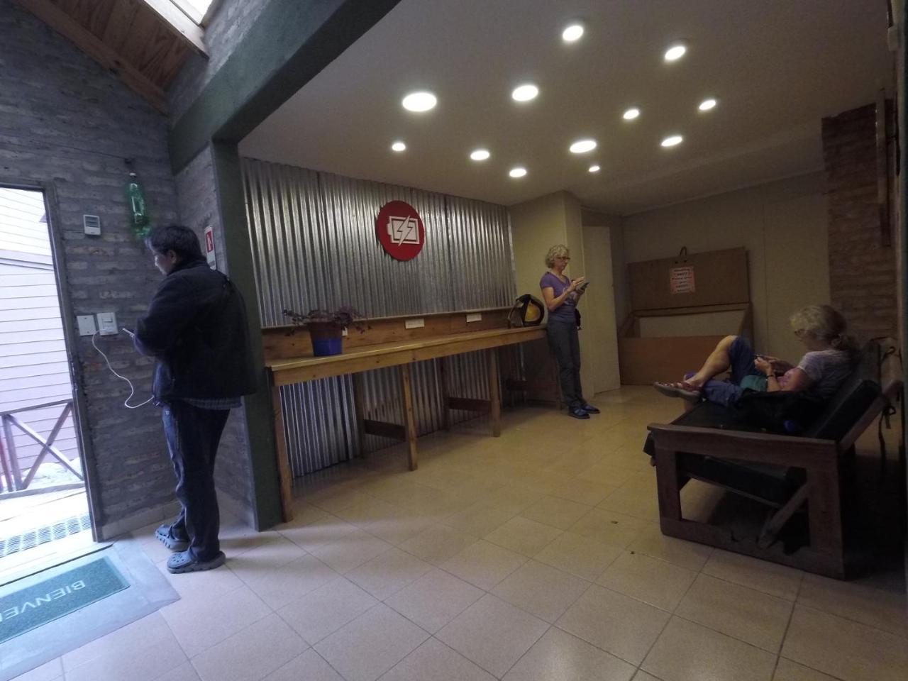 Del Glaciar Pioneros Hostal *