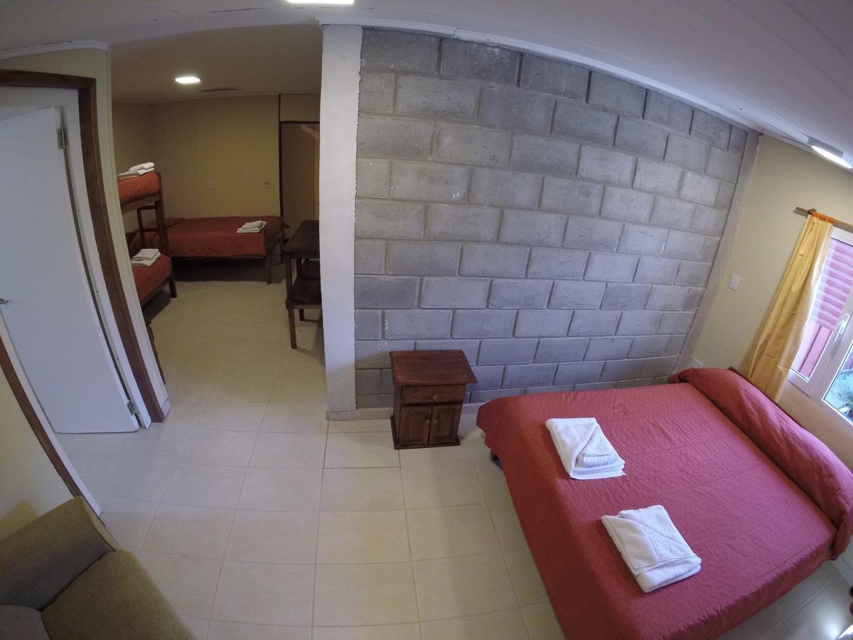 Hostel Pioneros *