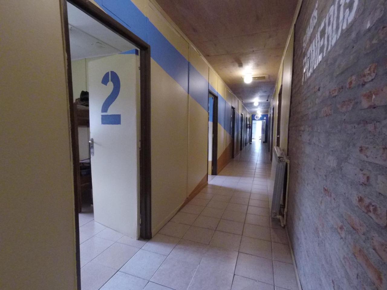 Pioneros Hostel *